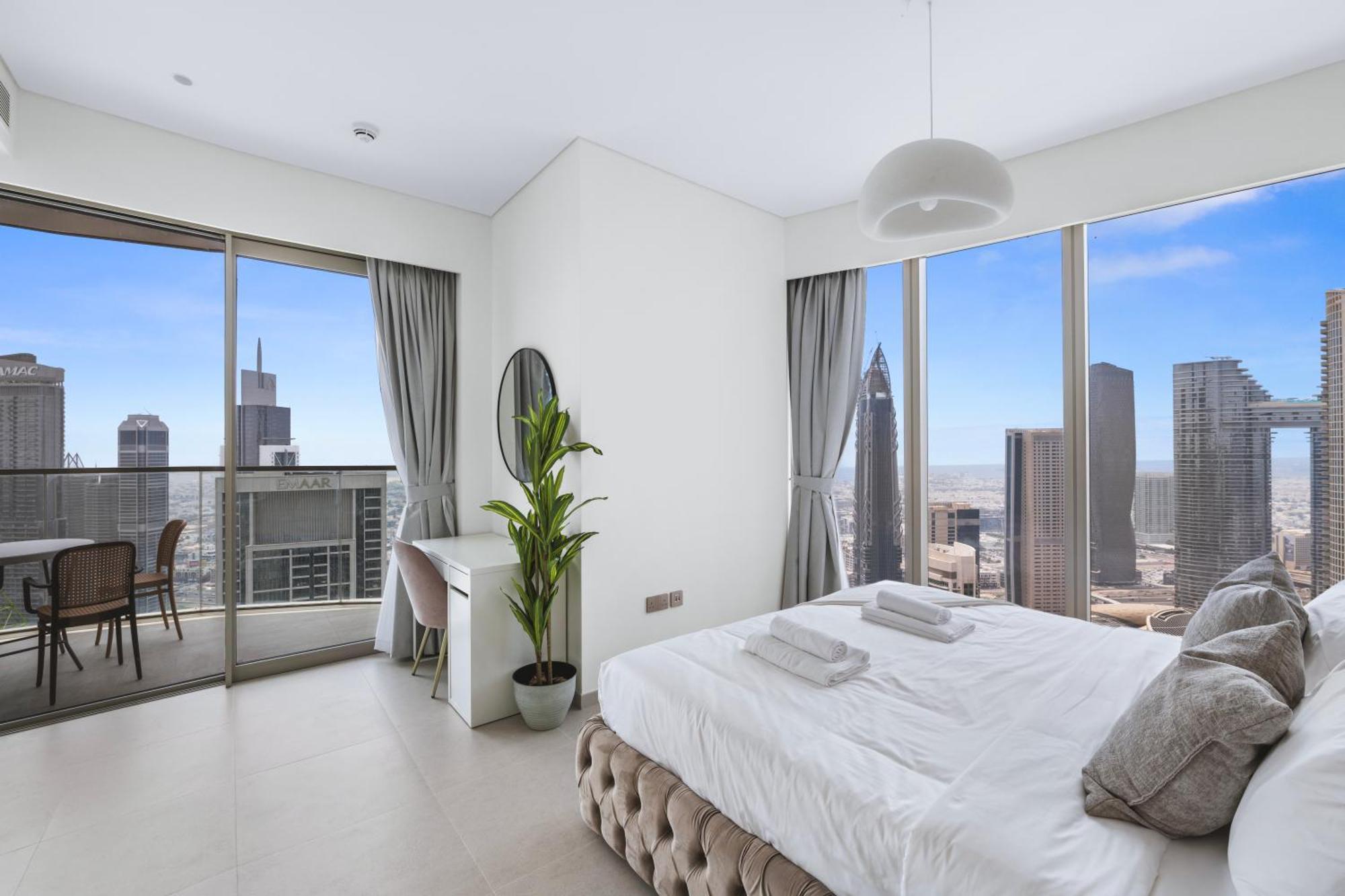 Grande Signature By Emaar - New Luxury 2br W Panoramic Burj Khalifa & Fountain Show Views Dubai
